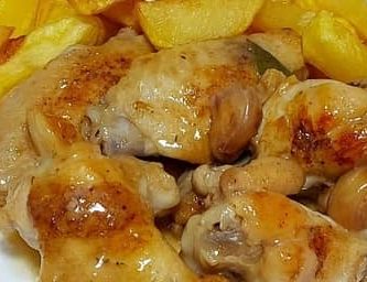 muslos de pollo con patatas en freidora de aire